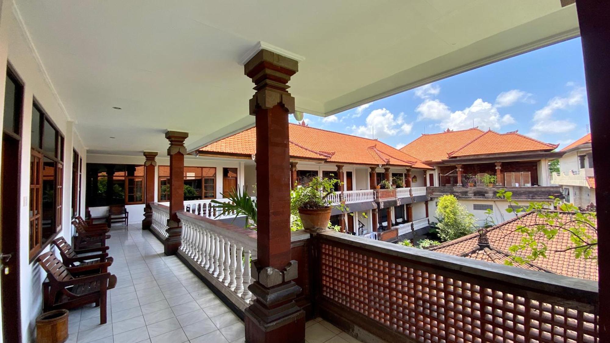 Simpang Inn Hotel Legian Eksteriør bilde