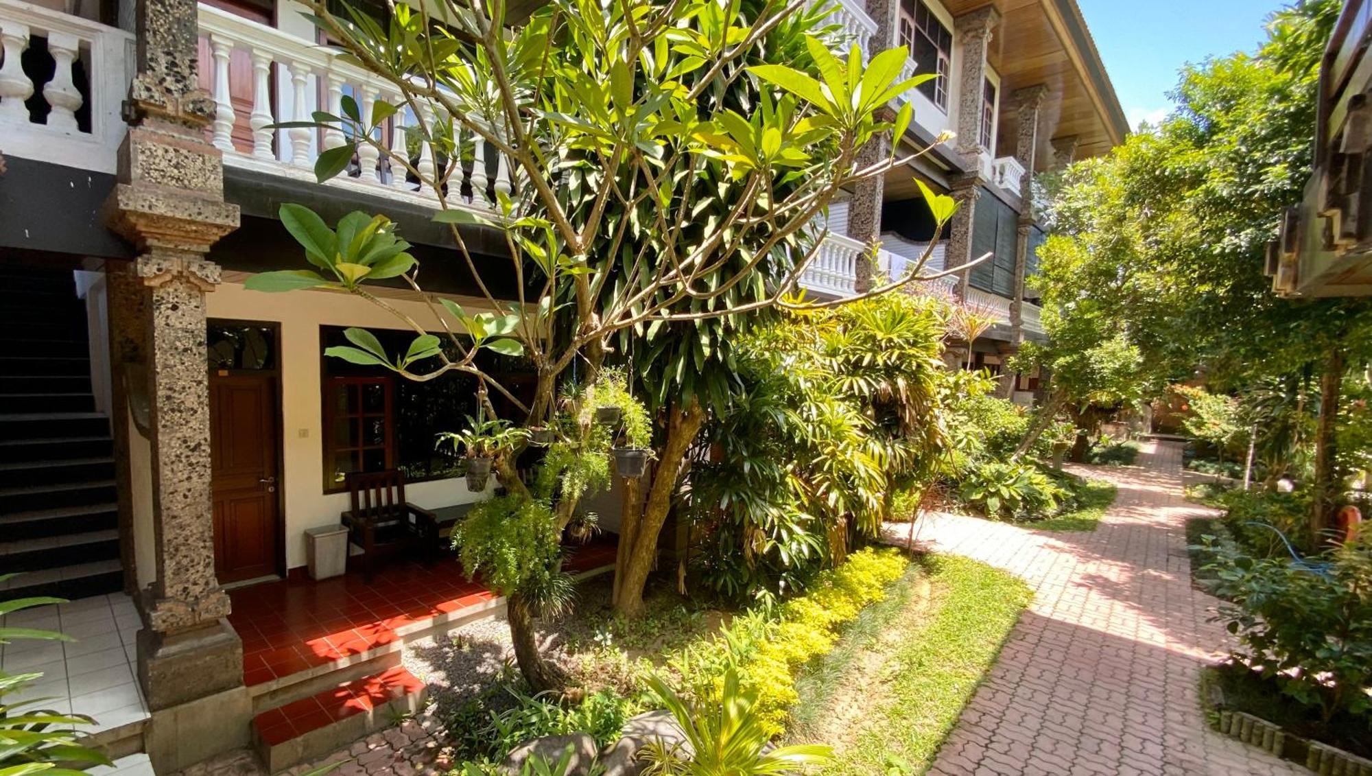 Simpang Inn Hotel Legian Eksteriør bilde
