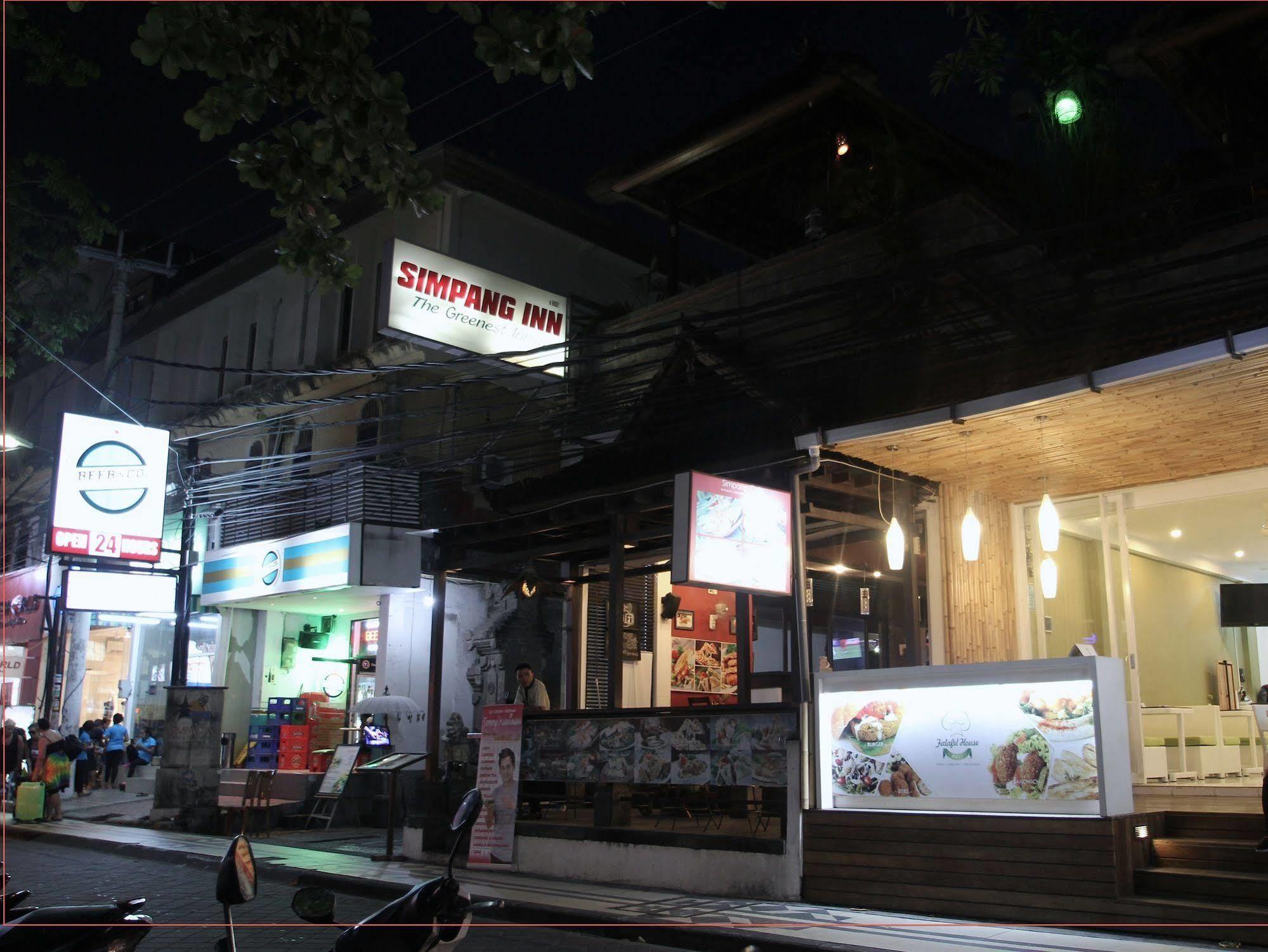 Simpang Inn Hotel Legian Eksteriør bilde