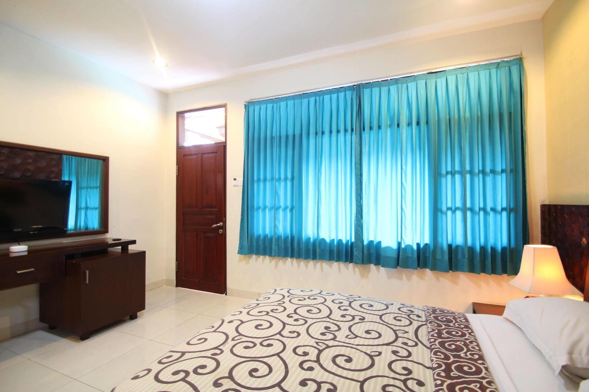 Simpang Inn Hotel Legian Eksteriør bilde